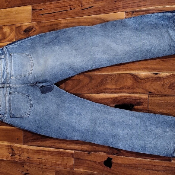 POL Two-Tone Jeans - Picture 4 of 4